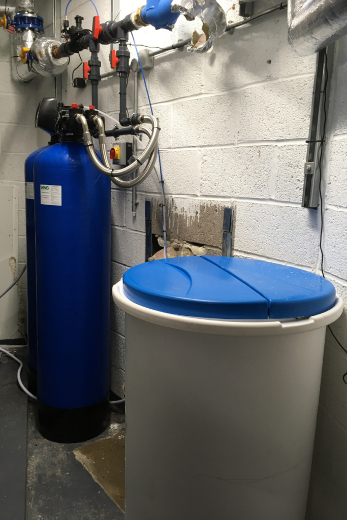 Edyn Ltd offer luxury aparthotels in central locations. Following a call from one of their London aparthotels, we visited the site to investigate a failing Lochinvar boiler.